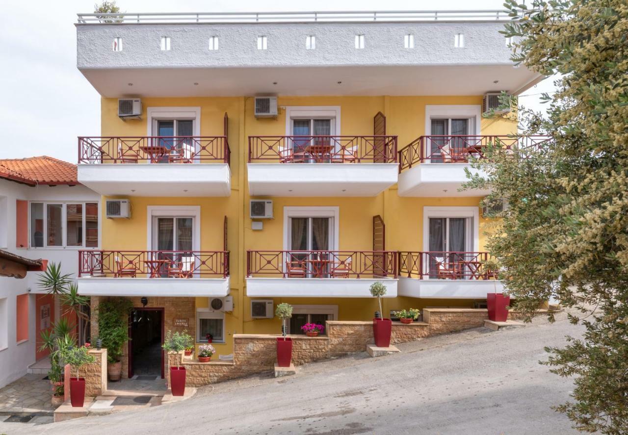 Aristea Studios Sarti Esterno foto